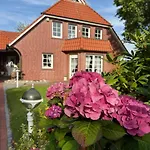Krabbenkoje - Nordseeurlaub In Hochwertiger Mit Grossem Balkon Im Idyllischen Butjadingen