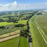 Krabbenkoje - Nordseeurlaub In Hochwertiger Mit Grossem Balkon Im Idyllischen * Butjadingen